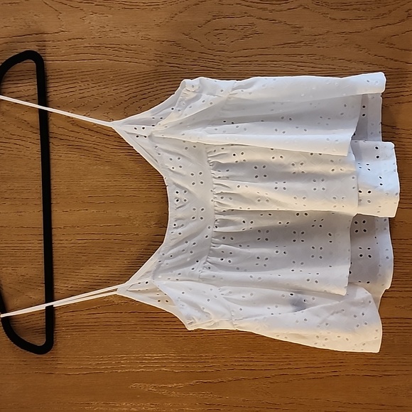 Shein tank - Picture 4 of 4